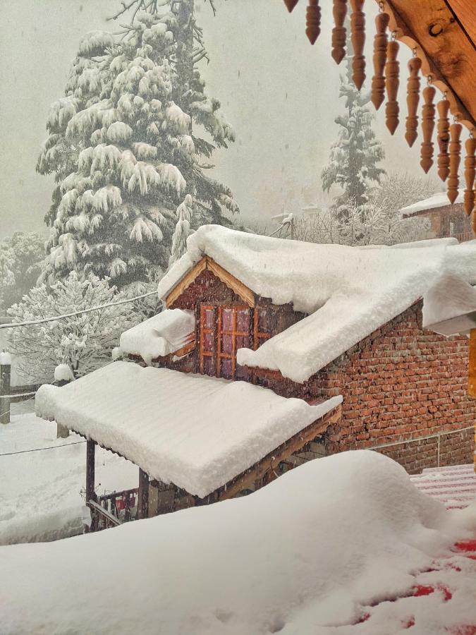 The Cottage And Cheese Manāli Exterior foto